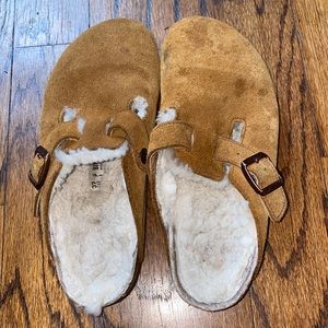 Birkenstock Boston Shearling Mule sz 37. Ladies 7. Wheat in color